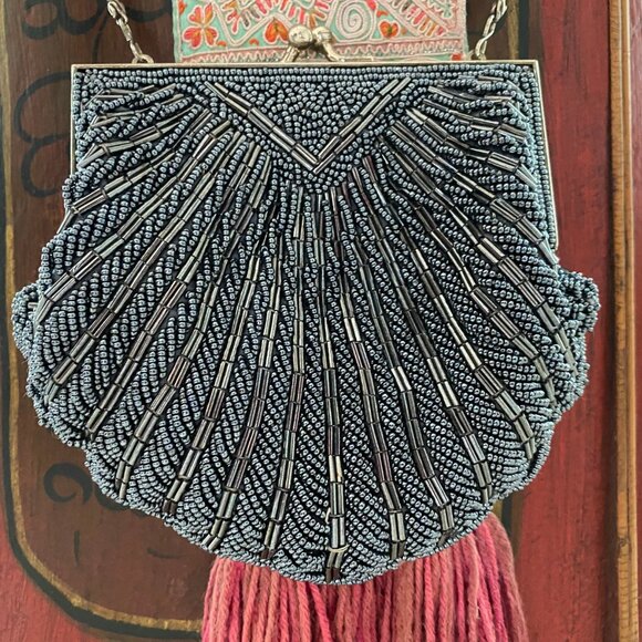 VINTAGE Handmade André Cellini Grey-Blue Handmade Beaded  Clamshell  Evening Bag - Picture 1 of 5